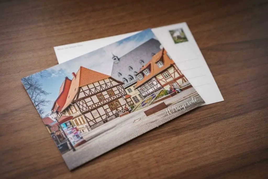 Das Schiefe Haus im Frühling