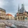 Marktplatz nach Regen