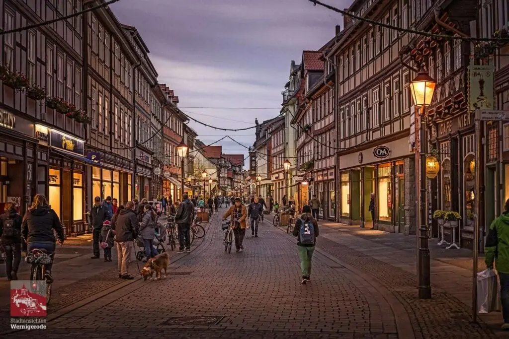 Novemberabend in der Stadt