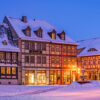 Fachwerk im Schnee am Abend – Wernigerode Fachwerk im Schnee am Abend – Wernigerode