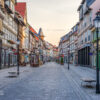 Altstadtstraße am Morgen – Wernigerode Altstadtstraße am Morgen – Wernigerode
