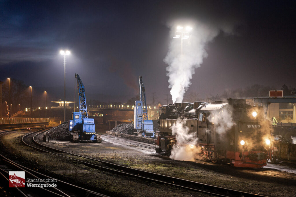 Dampflok bei Nacht – Wernigerode
