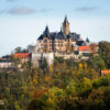 Schloss über dem Herbstwald – Wernigerode Schloss über dem Herbstwald – Wernigerode