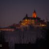 Schloss bei Nacht im Nebel – Wernigerode Schloss bei Nacht im Nebel – Wernigerode
