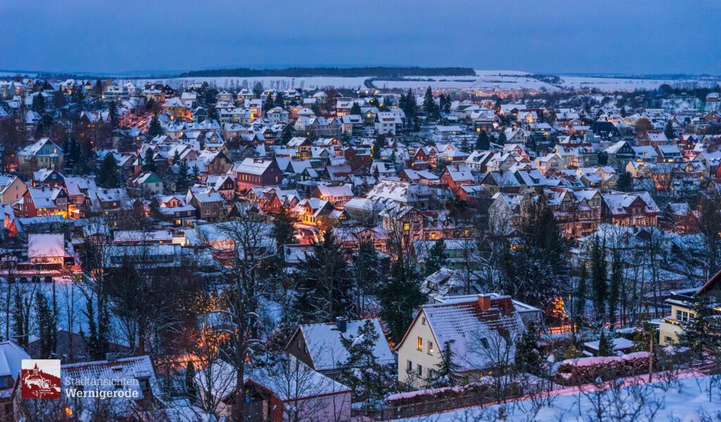 Winterabend über der Stadt – Wernigerode