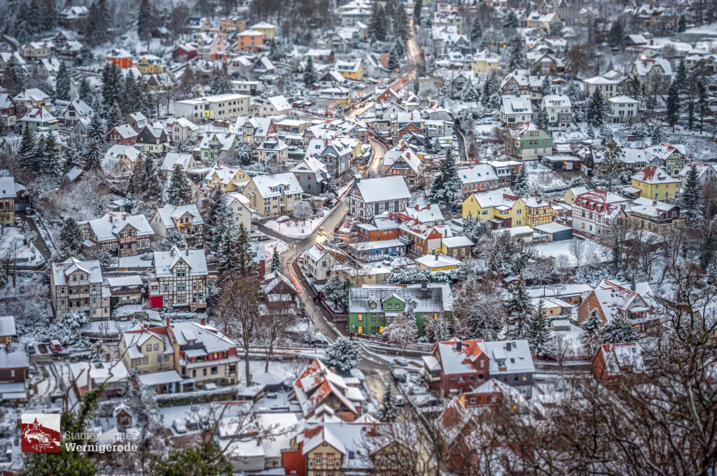 Häusermeer im Schnee – Wernigerode
