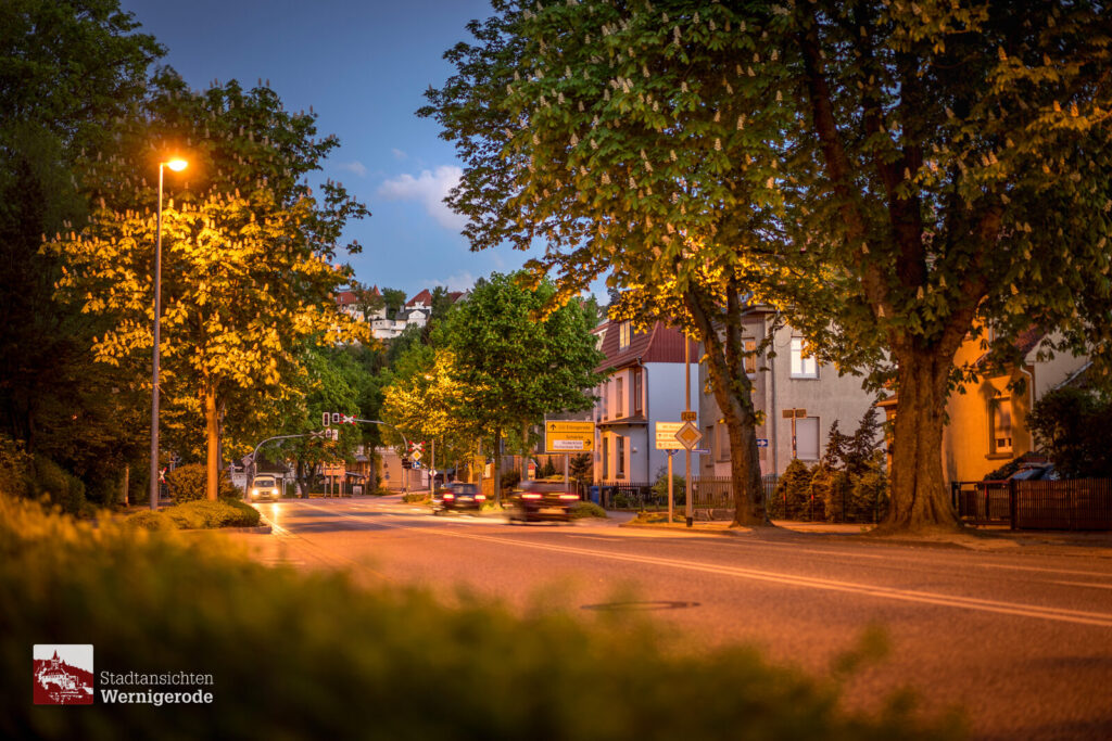 Straße am Abend – Wernigerode