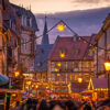 Weihnachtsmarkt am Abend – Wernigerode Weihnachtsmarkt am Abend – Wernigerode